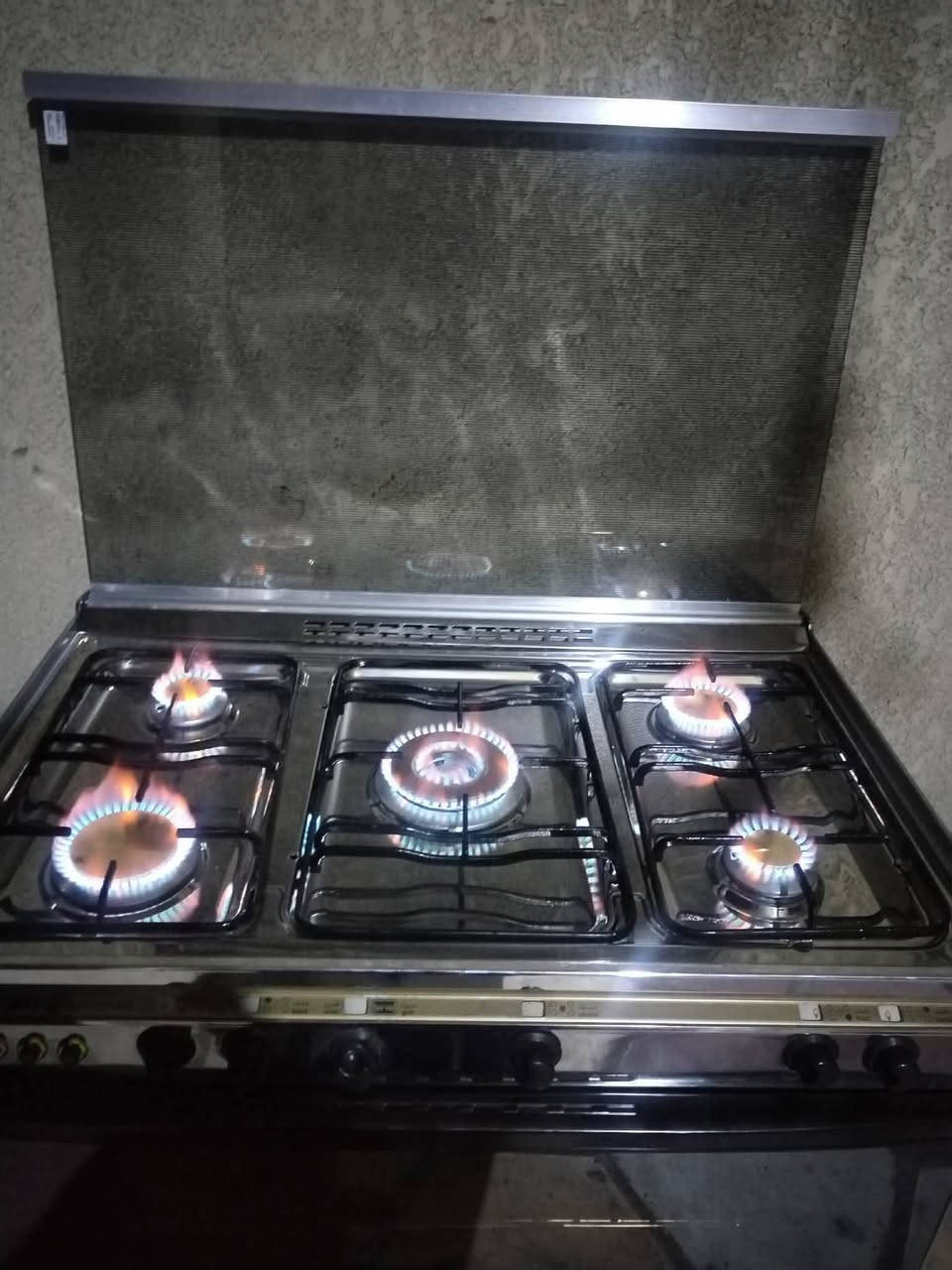 طباخ جديد وشغال للبيع
كريازي.. العنوان الدبله


**إذا كنت صاحب هذا الإعلان وتريد حذفه لأي سبب، رجاءا أرسل رسالة إلى الدعم الفني**