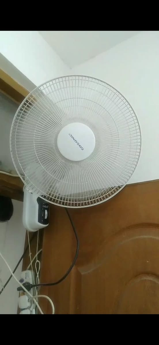 للبيع شغالات نضيفات فقط عليها اتربة


**إذا كنت صاحب هذا الإعلان وتريد حذفه لأي سبب، رجاءا أرسل رسالة إلى الدعم الفني**