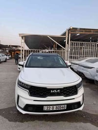 سورنتو 2023 كفاله عامه تجي موصفات خاصه 1/1 بنرامه اربع كامرات اربع عدس...