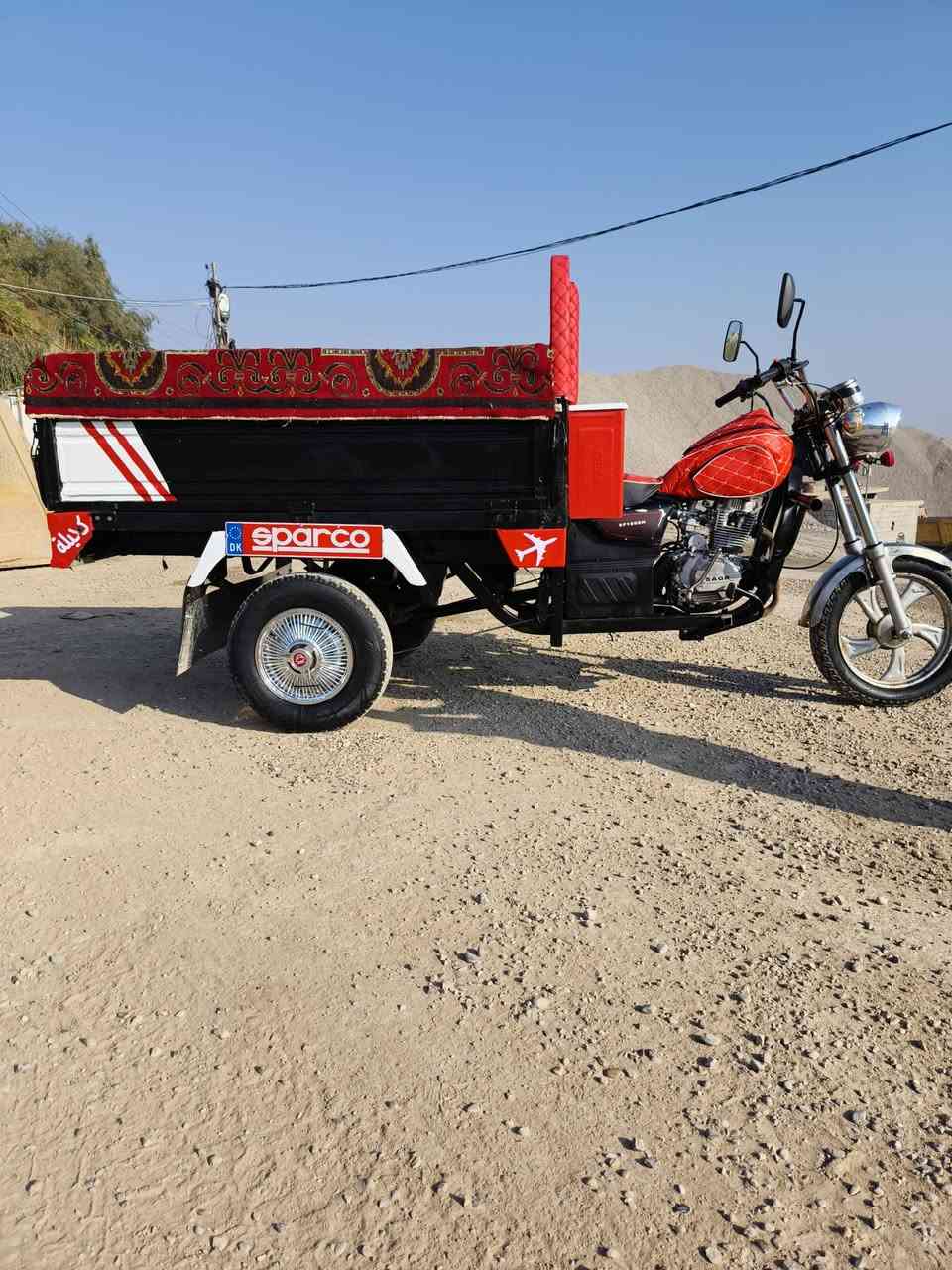 سلام عليكم ستوتةللبيع موديل21فحل قلاب 
محرك150سعر1200قفل بدون معاملة
***********مكاني جلولاء.
