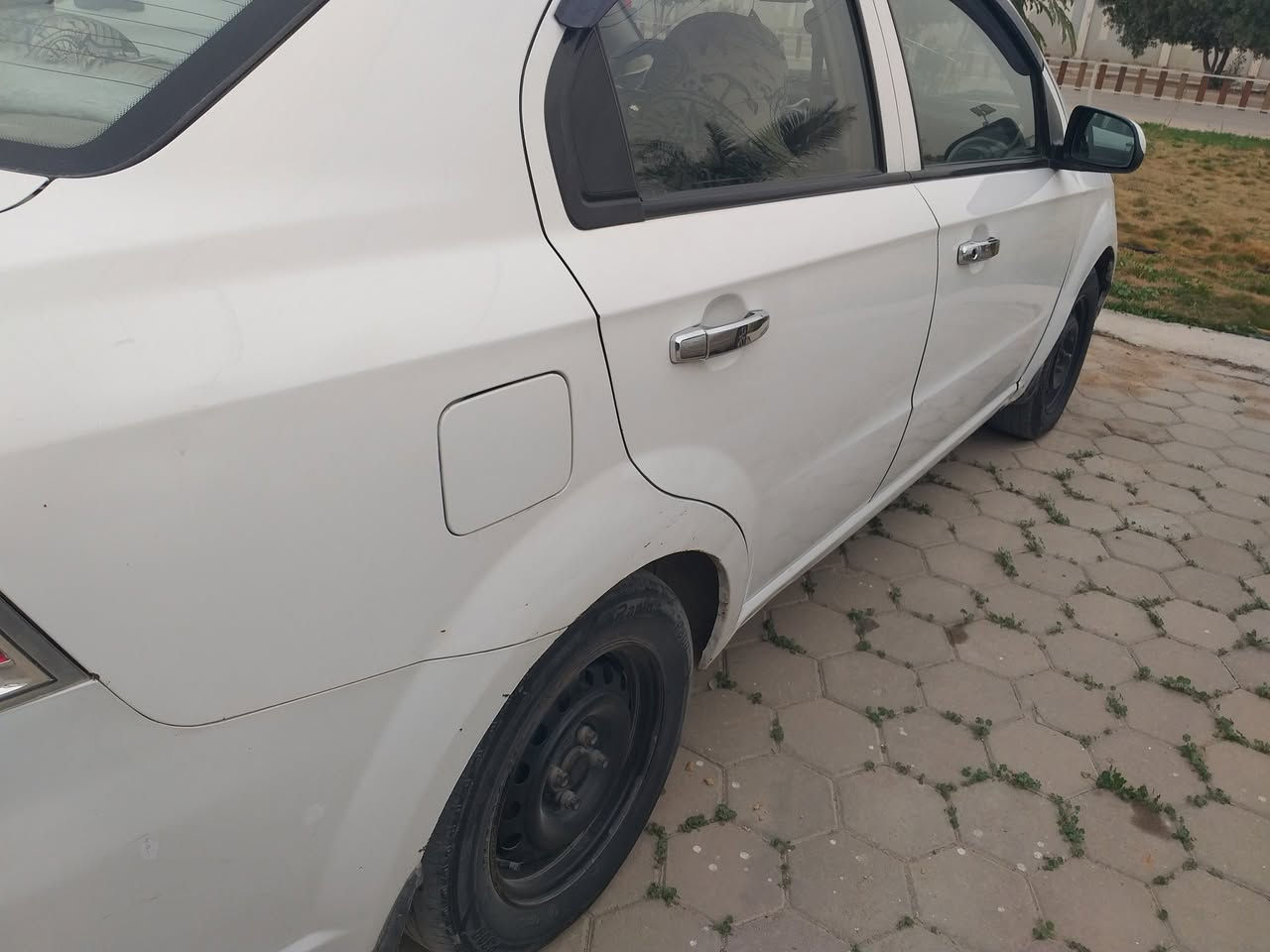 افيو موديل ٢٠١١ محرك مفتوح ١٤٠٠ رقم كربلاء انكليزي 
سيارة بأسمي تبريد وتدفئة شغال  و الكير ومحرك مكفول بيها مكانات بارد اي قطعه مابيها تبديل 
مكانها بالنجف الاشرف / حي العسكري 
السعر 73$ للاستفسار ***********
