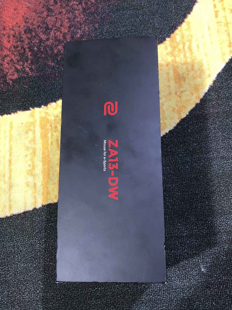سلام عليكم متوفر جديد 🔥 الوحش النادر وصل 🔥
BenQ ZOWIE ZA13-DW

🎯 من أندر وأقوى ماوسات الـ FPS الاحترافية
مو متوفر بكل مكان، ومعروف بين لاعبين Valorant و CS2 المحترفين فقط 👑

⚡ مواصفات تخليك تسيطر على كل قيم: • Wireless 4K Ultra Fast
• وزن خفيف 65g فقط
• مستشعر احترافي PixArt 3950
• استجابة خارقة 4000Hz
• بطارية قوية تدوم لساعات طويلة
• تصميم High Hump الأسطوري للـ Claw Grip
• ثبات وتحكم دقيق بالفلكات والـ Tracking

💎 ليش يعتبر مميز؟ لأن سلسلة ZA مو منتشرة مثل باقي الماوسات التجارية، واللي يعرفها يعرف قيمتها الحقيقية 😮‍💨

🎮 هذا مو ماوس عادي… هذا ماوس موجه للناس اللي تلعب تنافسي وتدور Aim احترافي فعلاً.

📦 كامل أغراضه الأصلية: 4K Dock + Receiver + Type-C + Extra Skatez

✨ إذا تدور قطعة Rare وأداء Premium فهذا يعتبر من أقوى اختيارات ZOWIE حالياً.


**إذا كنت صاحب هذا الإعلان وتريد حذفه لأي سبب، رجاءا أرسل رسالة إلى الدعم الفني**