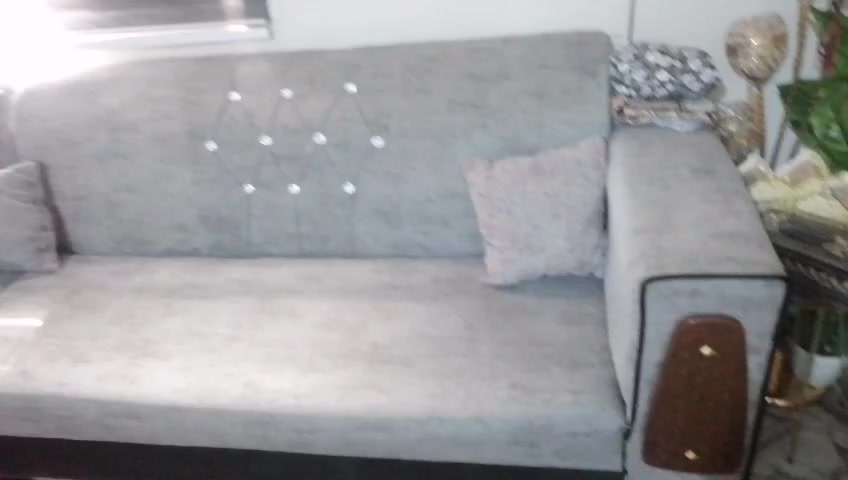 للبيع ديوان عشر مقاعد سعرة 225 مكاني بغداد الحرية ***********
