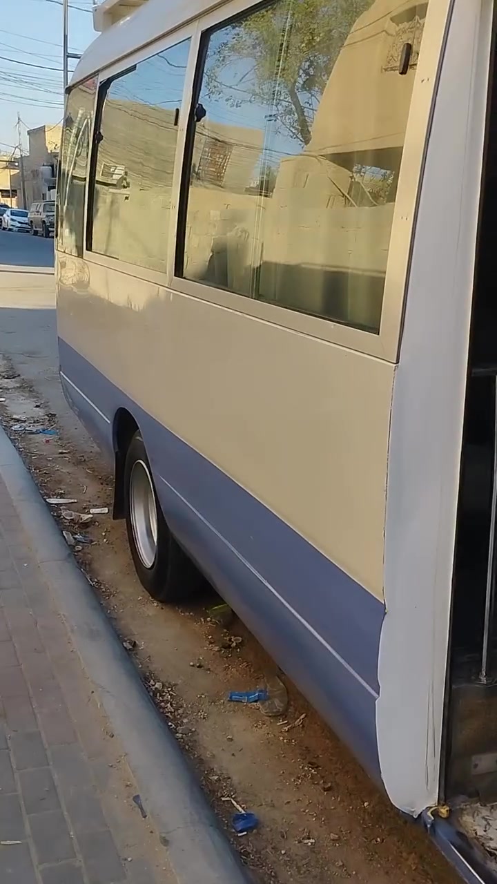 سلام عليكم كوستر ٢٠٠٨مصفره هيئه وغرامه بسمي بيها مكانات صبغ سعر ٢٢٠عنوان كربلاء اي استفسار اتصل ***********

