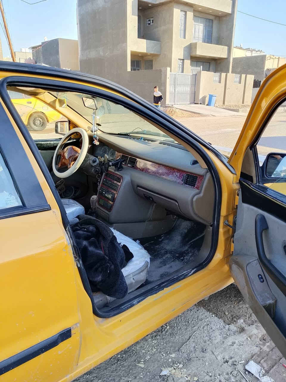 سلام عليكم 
سمند للبيع موديل 2011 ناطقة 
سيارة جاهزة حدادية جديدة
غرفتهة تخبل 
كير مكينة خير من اللة 
سيارة جاهزة 
رقم بغداد انكليزي 
سيارة احلئ من الصور 
رقم الهاتف ‏‪***********‬‏ 
رجأن المو شراي ليخابر لين تفاصيلهة ناشرهة
مكان السيارة بابل الحصوة
