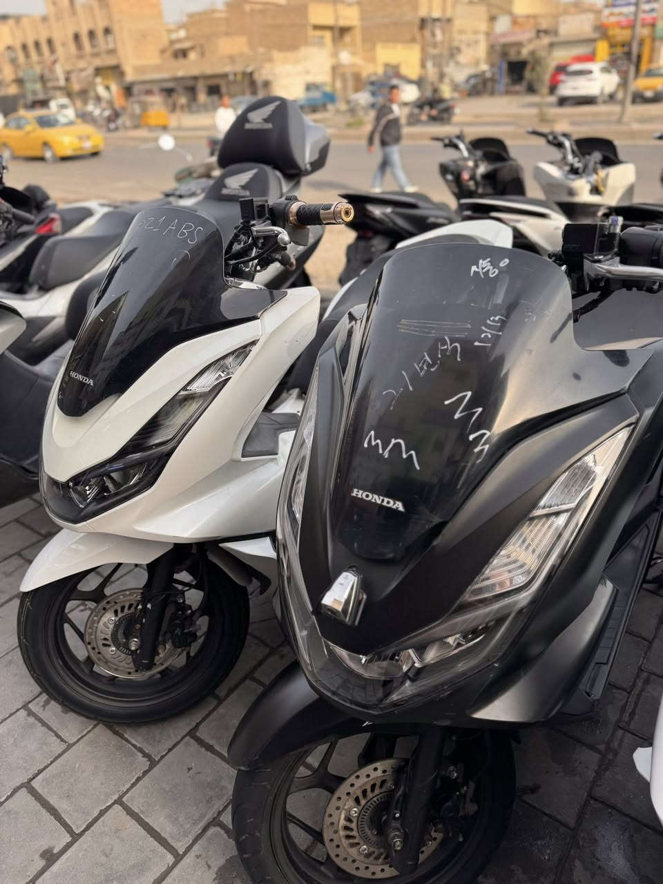 يا اللة 
الجيل الرابع الضمان السنة 
معرض حمودي السيد 
السعر.  19$ 
شارع الفلاح قطاع 30 
شباب فقط رابع ابيع


**إذا كنت صاحب هذا الإعلان وتريد حذفه لأي سبب، رجاءا أرسل رسالة إلى الدعم الفني**