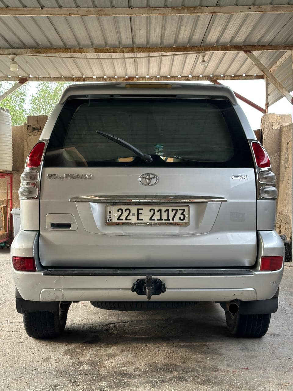 يالله السلام عليكم للبيع تيوتا برادو موديل 2007 رقم أربيل

فول موصفات فوريل تبريد 3 قطع فتحة شاشه كامره 7 راكب 

مكينه 4 سلندر كير تماتيك تخم تايرات حداده 100 100‎ %‎

كهربائيات كلها شغله ما نقصها شي جاهزه سياره من كلشي 

بيها مكانين بارد جدا بسيط و الباب لايمن الخلفي مبدل 

سياره مكفوله من صبغ والباقي كله ع بلاد 

السعر 140 ورقه وبيها مجال 

العنوان البصره الزبير 

رقم الهاتف ***********
