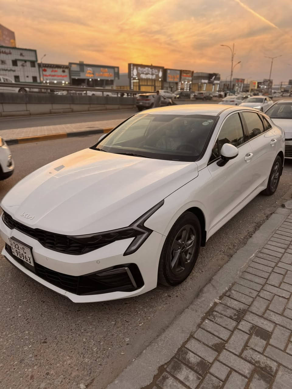 سلام عليكم k5 خليجي 
 2024 نص فول بصمه
كفاله عامه رقم اربيل 
السعر //218
الهاتف //***********
العون // البصره الجمعيات
