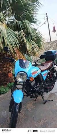 دايوان ماكس 23 جديده صار سنه ونص مطالع  بيها    فقط شغلها مكانها بين ف...