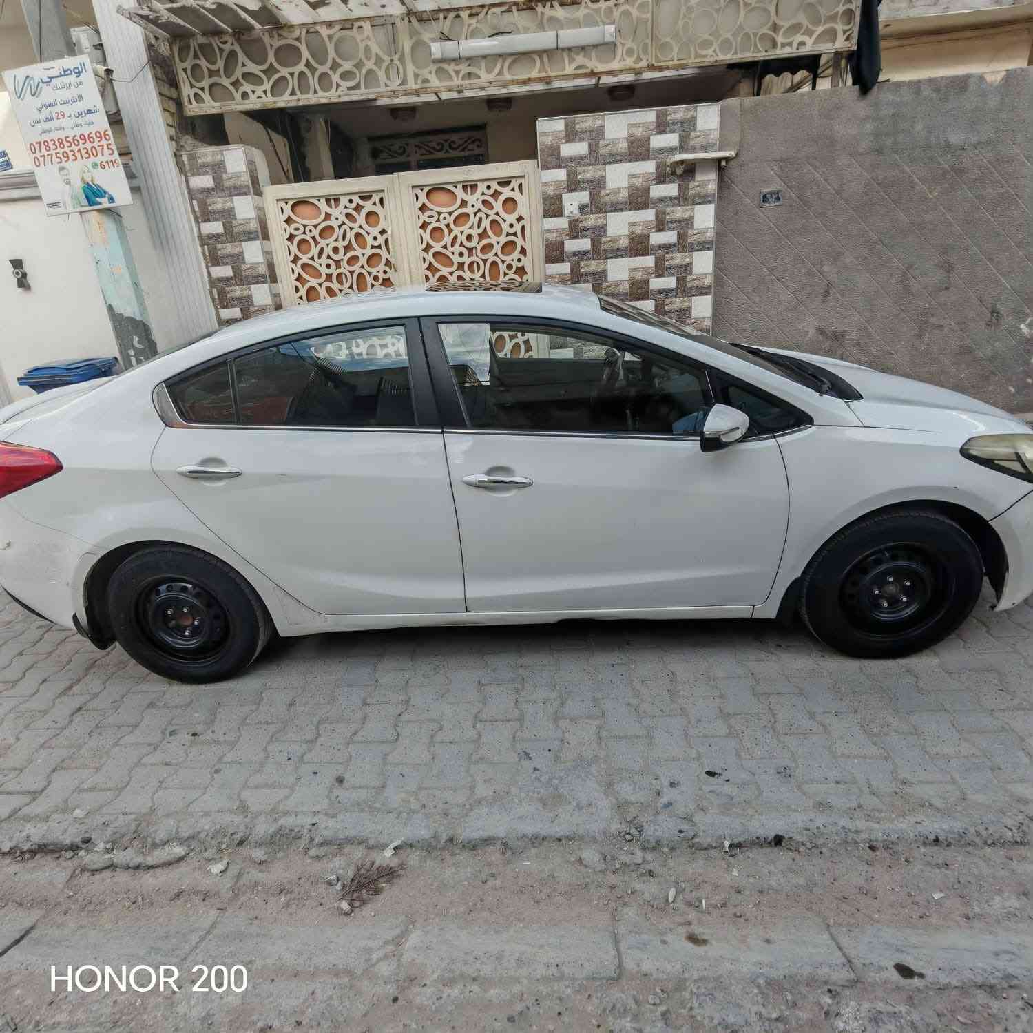 سيراتو ٢٠١٤ خليجي فول موصفات
فتحه بصمه لدات

بيه صبغ صفحه صدر بدون اي داخل ابيعلك تفحص يم اي سونار

كير مكينه تبريد صدر جاهزه

بأسمي شخصيا

مكاني الحريه

السعر ١١٧ مجاله قليل فقط حك جيه

اخوان مااتعامل بالتليفون

والتفاصيل كله ذاكره

***********
