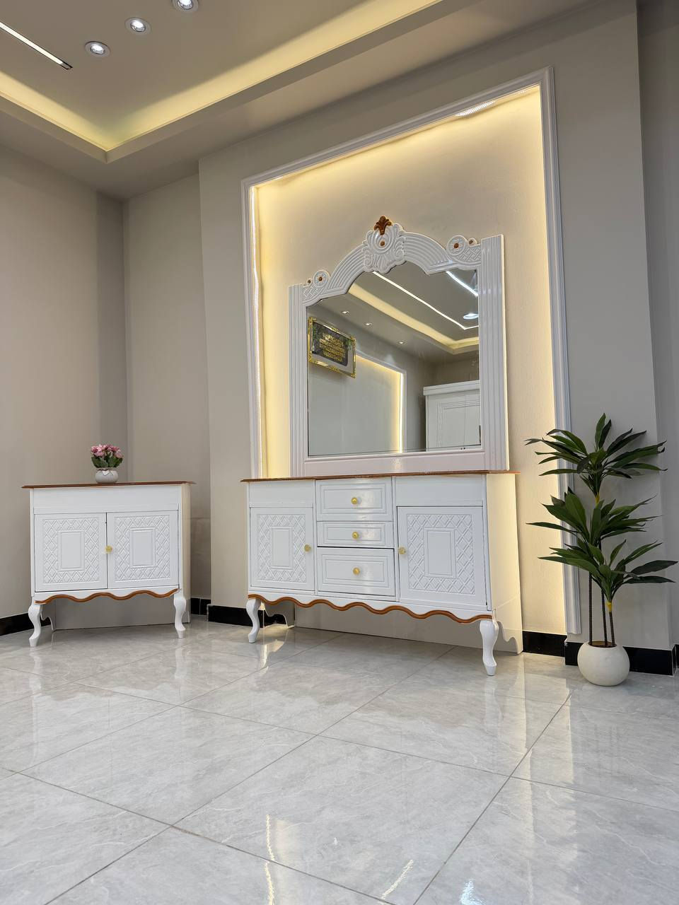 جديده  نجاره عراقيه


**إذا كنت صاحب هذا الإعلان وتريد حذفه لأي سبب، رجاءا أرسل رسالة إلى الدعم الفني**