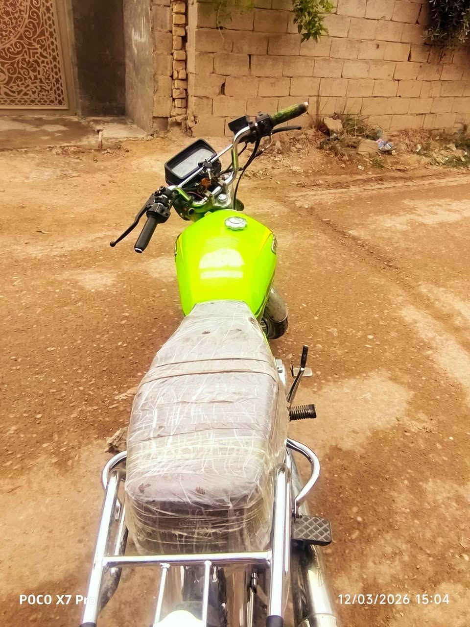 سلام عليكم. دراجه سولنك للبيع 5كير موديل 23 باب اول دراجه نضيفه كدام عينك (اوراق. اصولي)  لدراجه ممفتوحه سعر 525 وبيهة مجال مكاني اللطيفيه رقمي ***********
