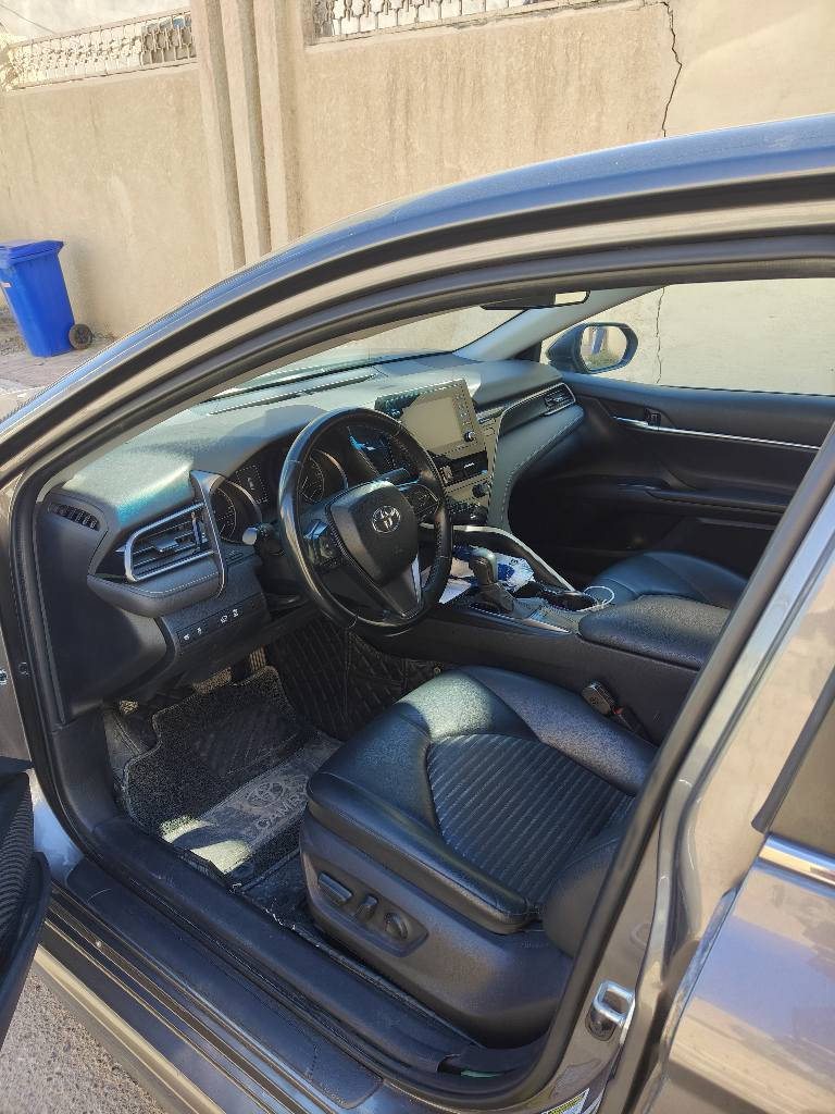 السلام عليكم تيوتا كامري 2023 بانزين se فول ماعدا الفتحه وارد امريكي ضرر جاملغ وبنيدصبغ فقط وتصليح بسيط براس الشاصي الايمن ماشيه 50الف رقم بغداد انكليزي بأسمي السعر 185$وبيهه مجال الاتصال ع الرقم *********** بغداد, العراق
