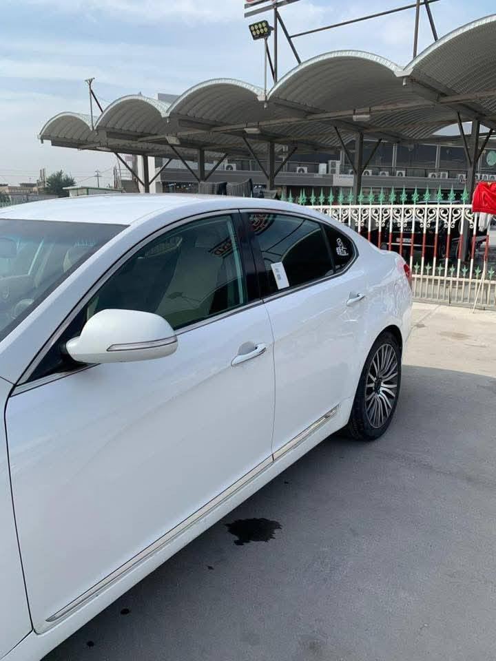 مكلف على النشر 
السلام عليكم ورحمه الله وبركاته سيارة كيا كادينزا 2010 خليجي رقم اربيل الدولي بأسمي سنوية وهزة جديدة السنوية لسنة 2030 بيها جاملغ أمامي نفسه معمر ومصبوغ وعندك الدعامية الوره والكدام يحتاجلهن شوي ترتيبات والباقي كله مابي شي والكير والمحرك كفالة
والسعر 75$ وبيها مجال والشراي يتصل وعلى عيني وراسي وهذا الرقم ***********
