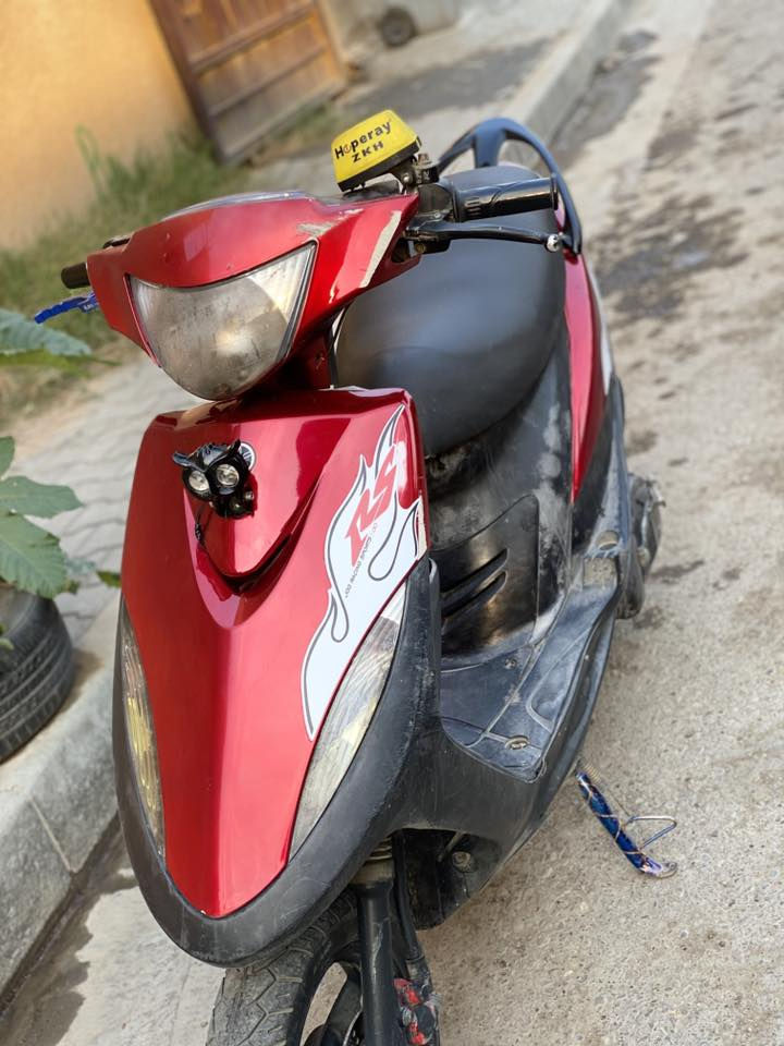 السلام عليكم
ماكس عدله كامله مكمله كلشي مناقصها كلشي جديد بيها كلشي شغال كهربائيات سماعه كلوب بومه اصفر وابيض اشاير يمنه يسره كلشي شغال رايدها 500 وبيها مجال مكاني الدورة *********** واتساب مراسلة فقط
