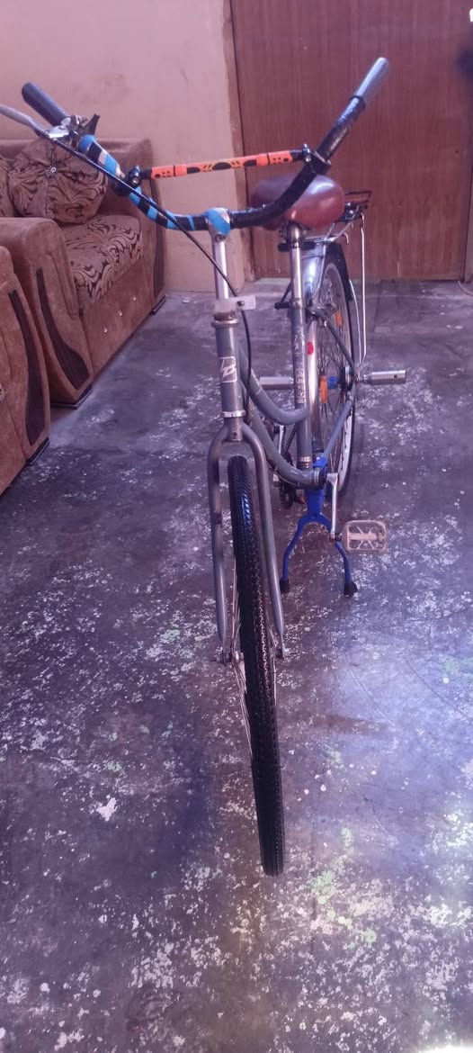 بايسكل للبيع السعر 60 وبي مجال ويه الغراض كامل


**إذا كنت صاحب هذا الإعلان وتريد حذفه لأي سبب، رجاءا أرسل رسالة إلى الدعم الفني**