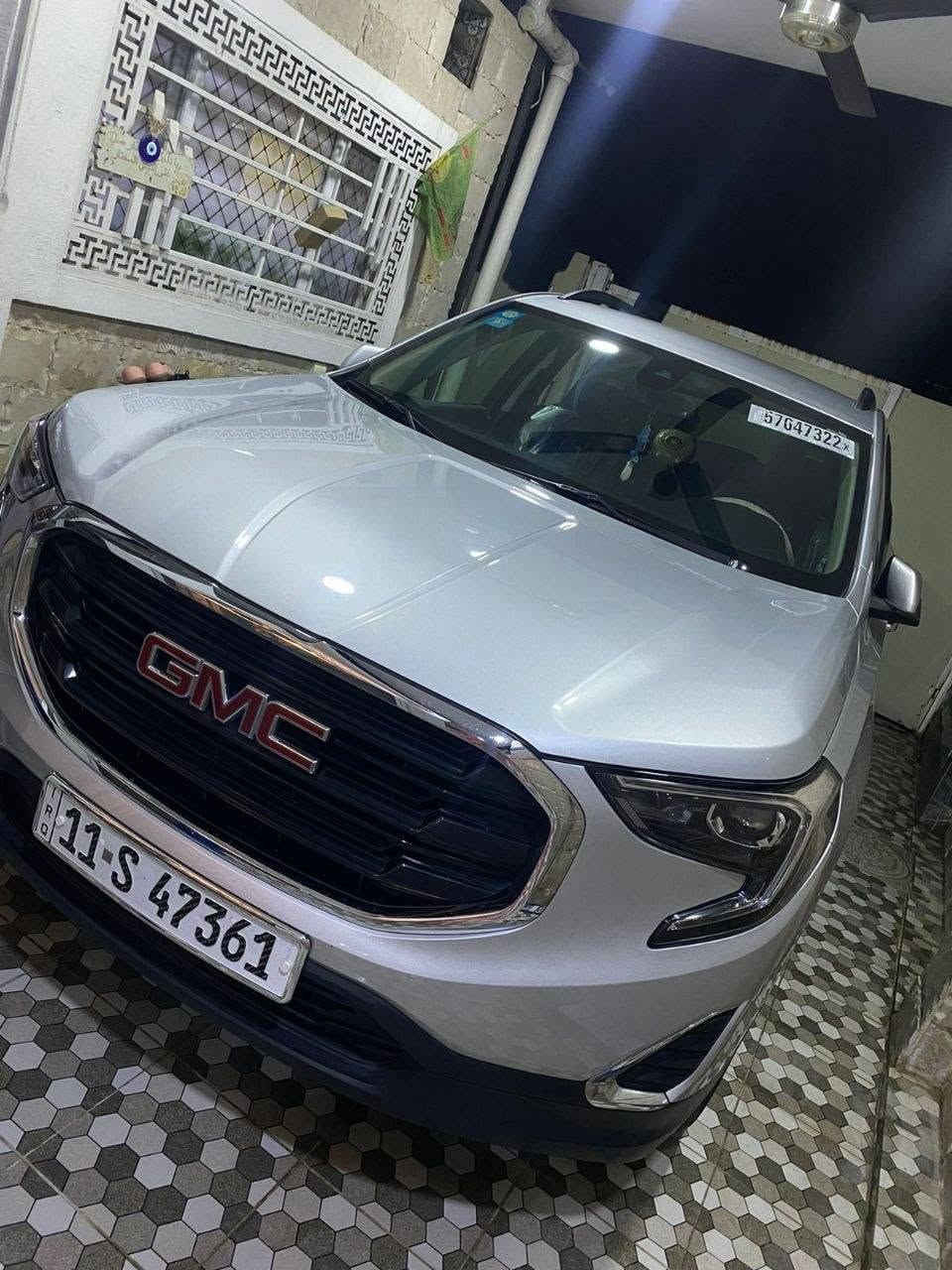 السلام عليكم من رخصت الادمن جمسي تيران موديل ٢١ سياره حلوه استخدام نسائي من البيت للدوام وبالعكس السياره خير من الله وحادثه موضح بالصوره السعر المطلوب ١٨٣ وبيه مجال بسيط
رقم الهاتف ***********
