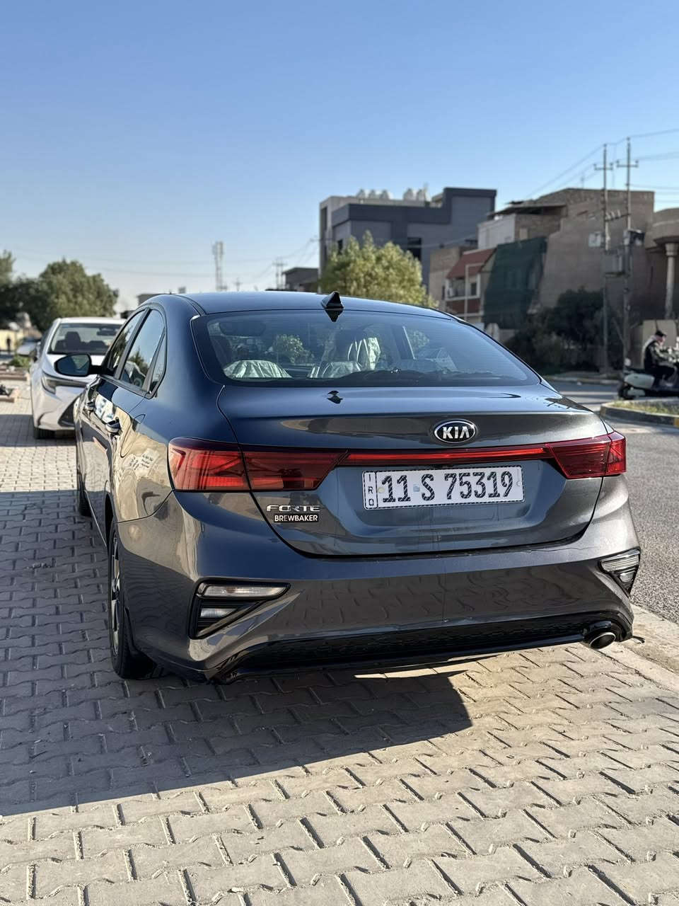 فورتي ٢٠٢١  امريكي حادثها ربع البنيد ومعمر نفسه سياره ليبل واحد ونظيفه بشكل ماشيه ٤٤ باسمي تحويل ثاني يوم سنويه جديده هزه جديده مكينه كير تبريد صدر تخم تاير  كله نظيف ومكفول 
رادار شاشه كامرا تحكم ستيرن تثبيت مسار فول عدا الفتحه والبصمه 
 رايدها ١٣٠ وبيها مجال بسيط مكاني بغداد الحرية رقمي ***********
