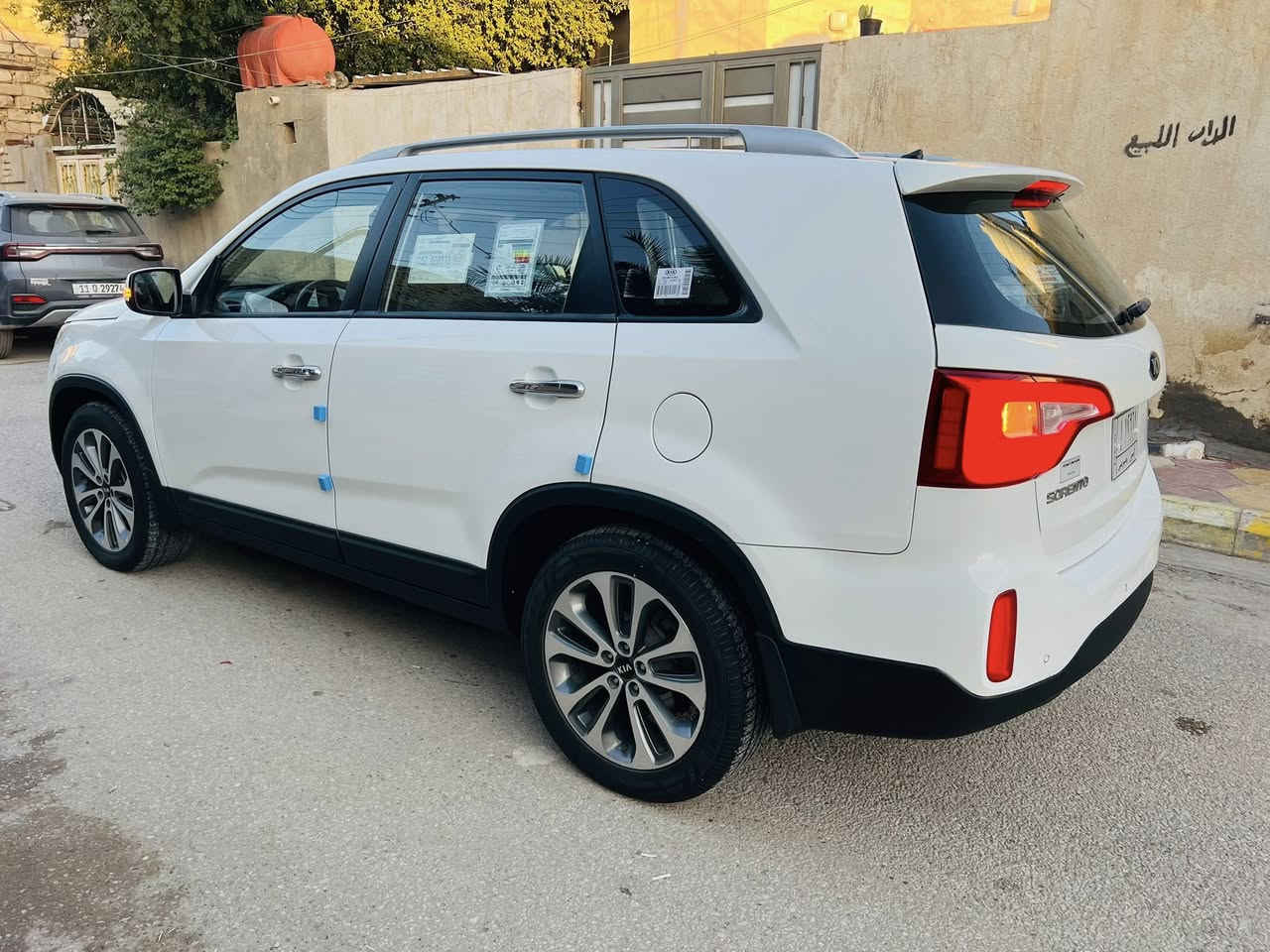 السلام عليكم كيا سورنتو 2015 خليجي كويتي فول مواصفات رقم مثنى تحويل مشروع وطني سنويه لغايه 2028 السياره مكفوله كفاله عامه من الضربه والصبغ والتبديل والفتح حتى الدعاميات مابيه لادحجات ولاشخوط محرك 6 سلندر كفاله من الفتح والصوت والبخار جاهزه من كلشي مكينه وكير شرط الفحص حداديه ١٠٠/١٠٠ تبريد ثلج تدفئه تخم تاير جديد مواصفات بصمه تشغيل بصمه ابواب 7 راكب تبريد 3 قطع حساس امامي وخلفي شغال مرايه شفط اشاره بالمرايه يدات وترايش نيكل دواخل بيجي وصاج شاشه كامره دواره لد امامي وخلفي شغال بردات خلفيه مانع انزلاق كشن كهربائي ويل كب كروم 19 السياره جديده جدا واحلى من الصور مكان السياره الناصرية السعر 188 للاستفسار ***********
