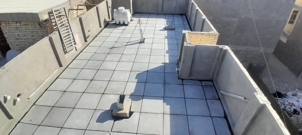 كادر ابوعباس كرسته وعمل الاشتايكر والماستك والزفت والعوازل الحرارة وادمت السطوح القديمة هاتف ***********و***********
