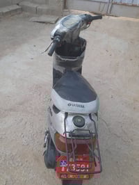 دراجة مديل 200 مكينة خرسة فول كهربائيات يشتغل بس يراد باتري ول سكان ما...