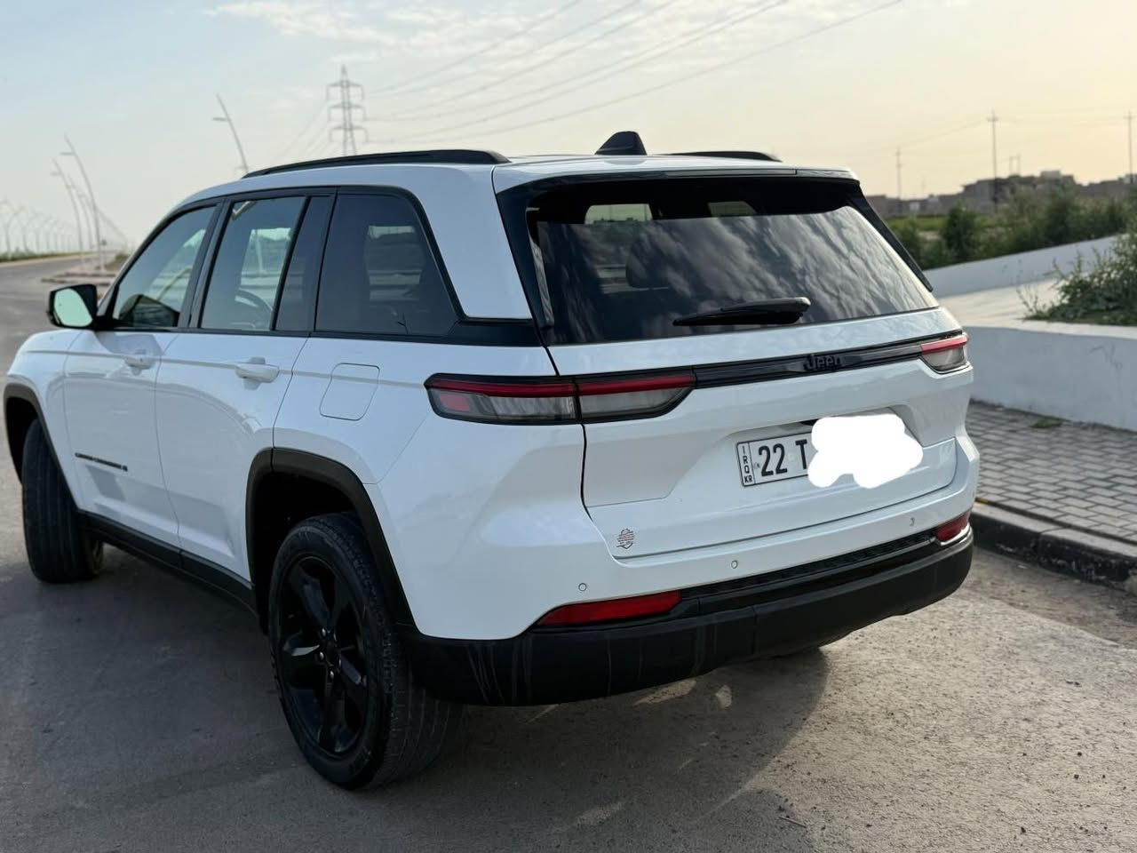 السلام عليكم جيب /2023/ وارد امريكي كلين تايتل/ بدون صبغ وتبديل / سياره جديده / مواصفاتها فتحه سقف رادارات كشنات جلد كهرباء جنطه كهرباء شفتات ستيرن حساسات ويل عالي /محرك 3600/ رقم اربيل تحويل مباشر / السعر$315 بيها مجال / ***********
