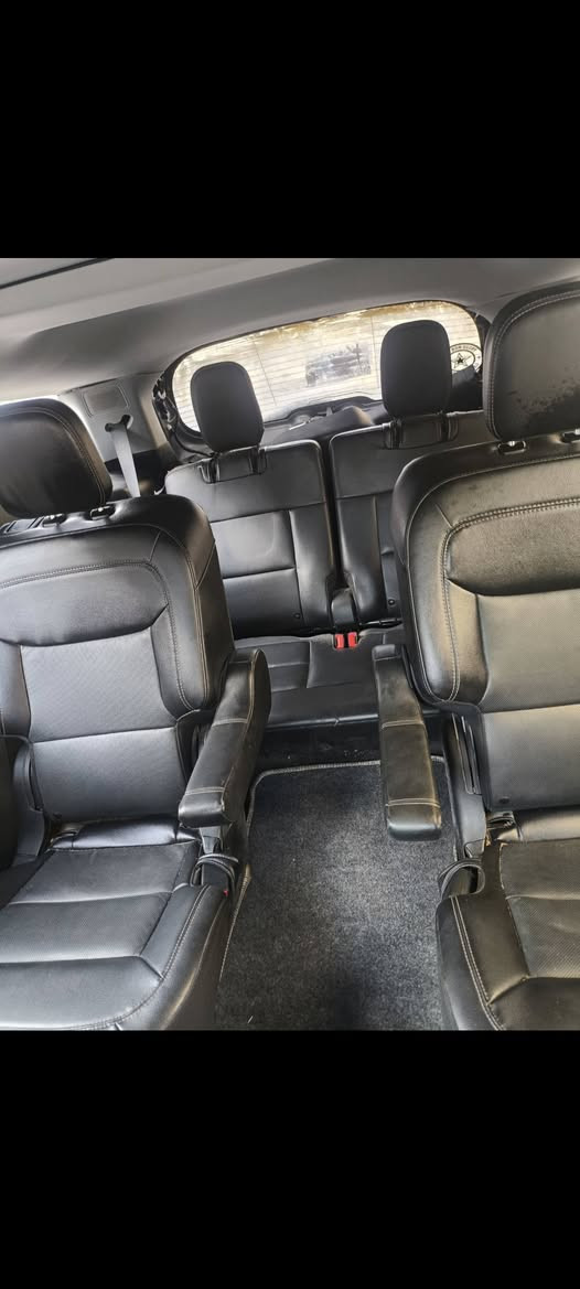 فورد اكسبلورر موديل 2023 لمتدد
 الحادث موجود بالصور
سعر 217 قفل قفل
عدد المقاعد (7) راكب

المواصفات  لمتدد 

بصمة تشغيل

بصمة ابواب

صندوق شفط كهربائي 

 بنوراما فتحتين سقف 

كشنات تدفئة تبريد

رادار أمامي(تحديد مسار)

رادار جانبي (نقاط عمياء)

رادار خلفي(تحذير من الاصطدام)

حساسات خلفية وامامي+ كاميرا
رقم الشاصي 1FMSK7FH7PGA98644
كير ماوس

اوتو هولد Auto hold

أوتو ستارت Auto start

أوتو ستوب Auto Stop

هاند بريك بصمة

تبريد مركزي 

شاشة كبيرة لمس 

Android Auto

تحكم وضعيات القيادة (Drive Modes)

مانع انزلاق+ABS

تحكمات استيرن

منافذ USB+AUX

وبقية المواصفات المعروف

السيارة  حادث صندوق 
صبغ فقط شويه جاملغ الخلفي

تترقم جميع محافظات عده الشمال 

تكلفة الرقم 16

العنوان العماره

للإتصال 

***********

***********
