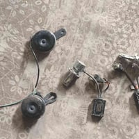 لايت زنون • عالي وناصي • هورن سيدان