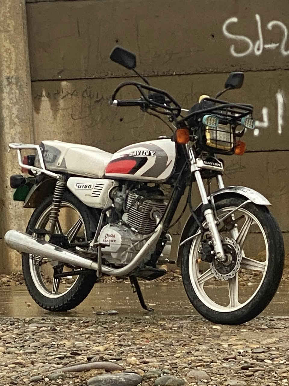 السلام عليكم موطور سيفان 22محرك نضيف مامفتوح المكان جنوب الموصل قريه السفينه السعر 500وبي مجال


**إذا كنت صاحب هذا الإعلان وتريد حذفه لأي سبب، رجاءا أرسل رسالة إلى الدعم الفني**