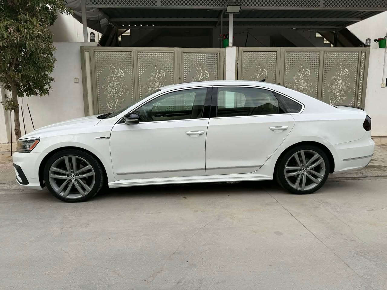 سلام عليكم باسات Rline اعلى فئه 1/1 فول للاخير موديل
2019 ضرر جاملغ وبونيت بيلادي واهنا صاير بي قطعتين صبغ ارباك سستم رقم وسنويه جديد سعر 128 وبي مجال بسيط عنوان كركوك رقم موبايل *********** كركوك, العراق
