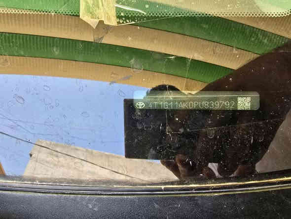 السلام عليكم 
للبيع 
كامري موديل 2023 مواصفات SE مرقمه معوقين نينوي شرط الوكاله ماشيه 36 الف ميل 
صور الشاصي والضرر مرفق بالمنشور 
عنوان السياره قضاء الشرقاط 
السعر 175 وبيها مجال 
خاص ما اجاوب 
للاستفسار الاتصال على الرقم التالي 
‏‪0780 812 5269‬‏
