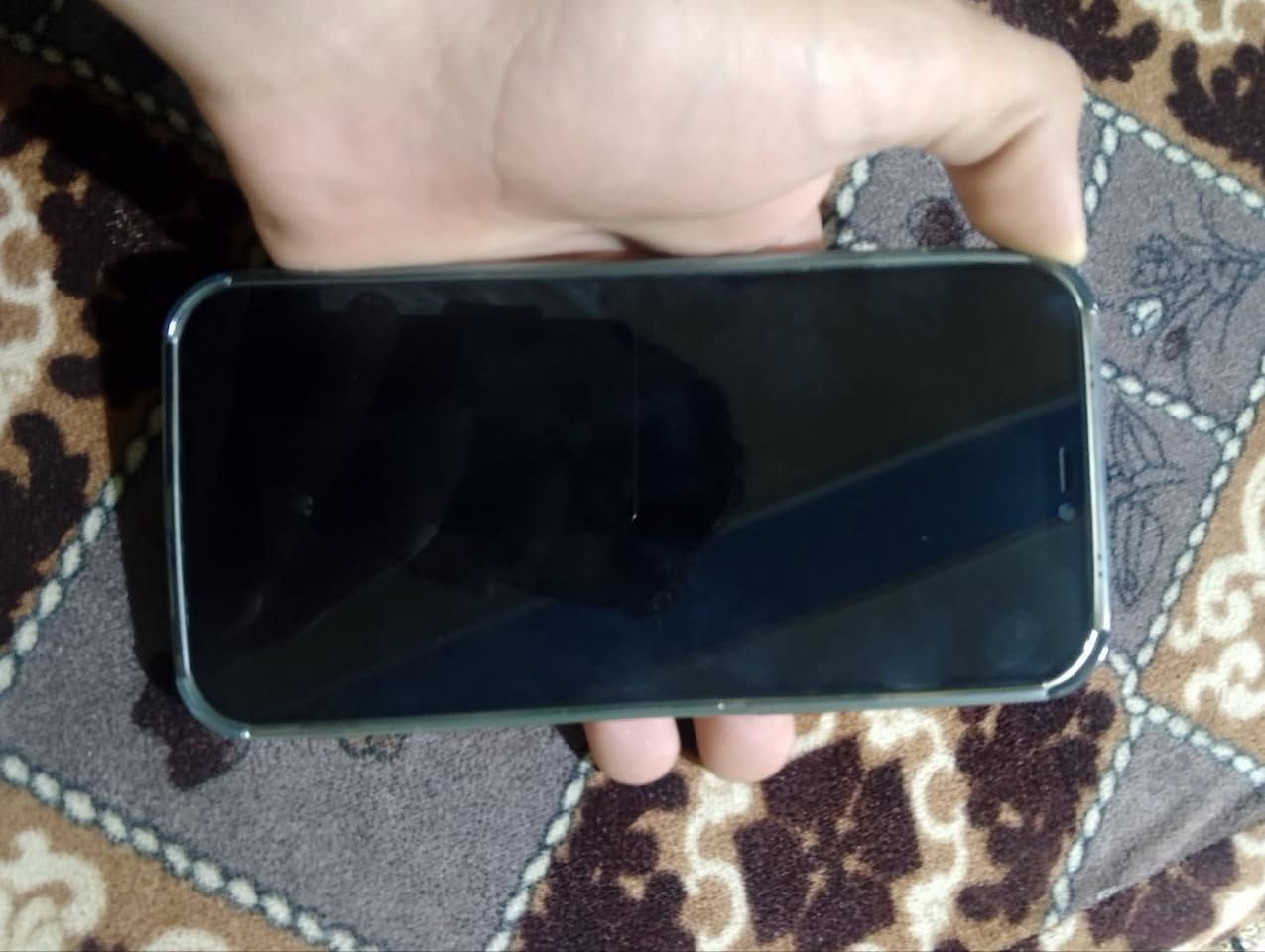 سلام عليكم
آيفون 12 برو ماكس وتر
بطاريه 83 
ذ 256 
فيس إيدي شغال كلشي مابي
سعره 525 وبي مجال 
***********
مكاني خالديه لجهاز بدون ملحقات فقط كفر
