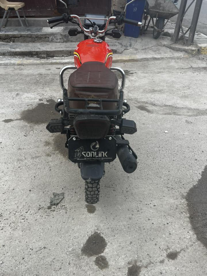 سلام عليكم/ شباب ايراني موديل25 كفالة اوراق كاملة فقط الاشارة اليسرى الخلفي متشتغل  
رقم ***********متواجد واتساب العنوان بغداد الحسينية مال راشديةة سعر خاص
