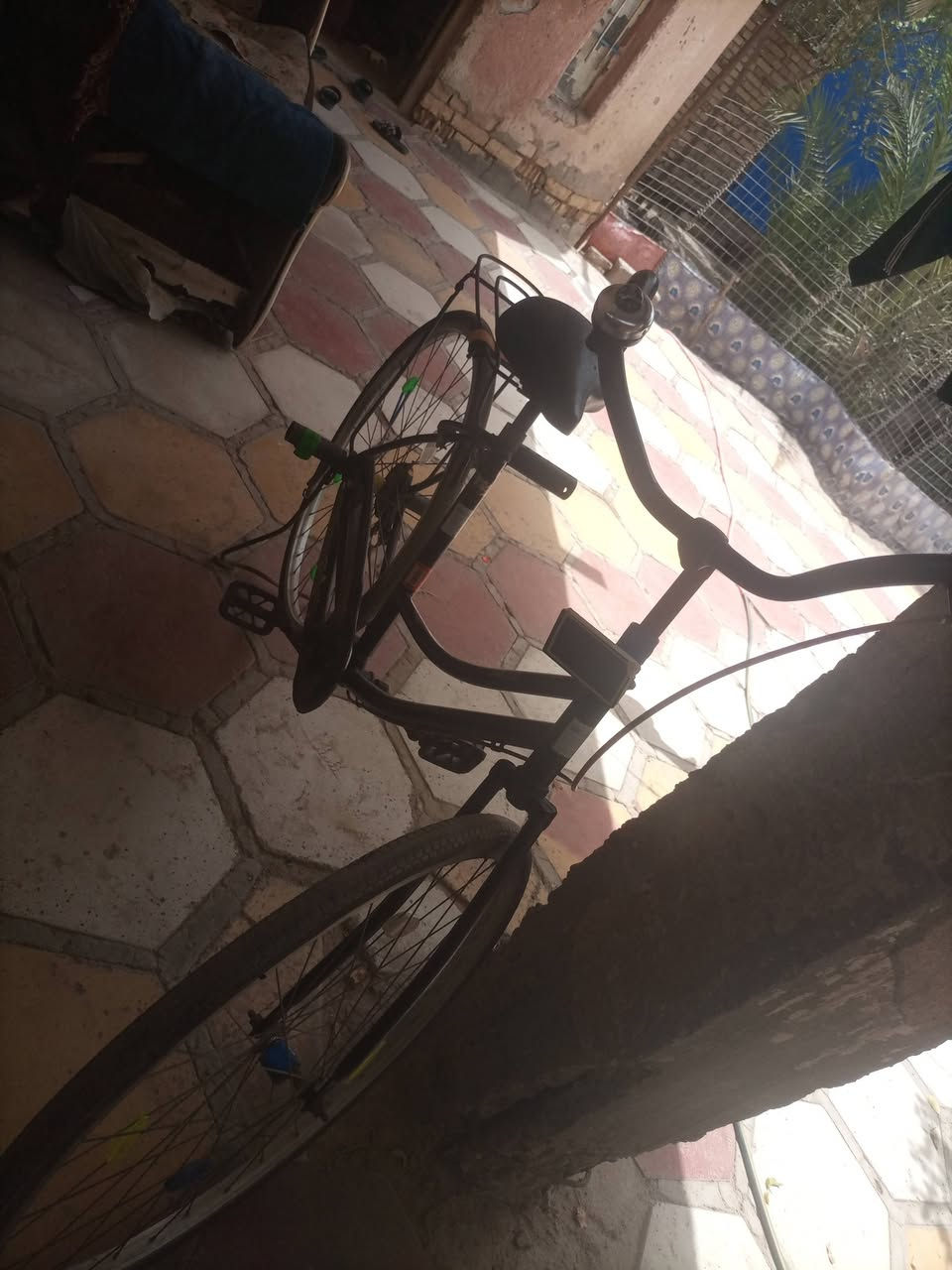 باسيكل نضيف ومرتب صنعه صيني بس يكولون ياباني هواه وغراضه وسعره بسيط وبيه مجال البريد يجي خاص مكاني فضليه قرب يم دكتور فيصل


**إذا كنت صاحب هذا الإعلان وتريد حذفه لأي سبب، رجاءا أرسل رسالة إلى الدعم الفني**