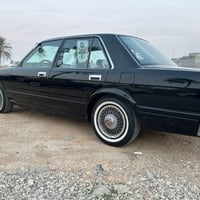 سوبر سيدان موديل 89بسمي رقم انكليزي سنوية جديدة شرط التحويل مكان بغداد...