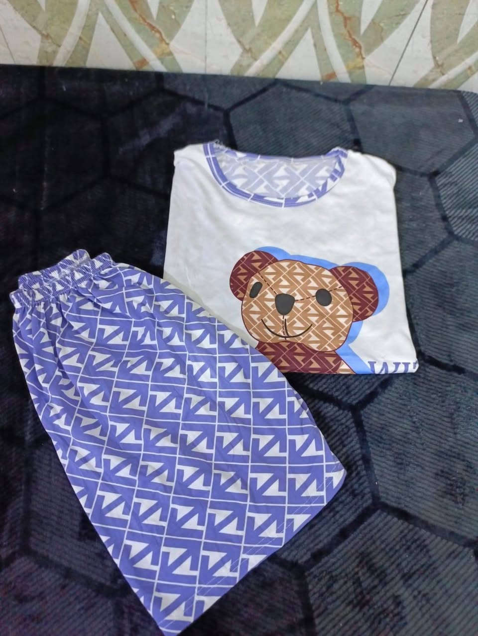 فالينه وشورت كلش حلو
سعر مناسب جدا ٦ الاف فقط 😍


**إذا كنت صاحب هذا الإعلان وتريد حذفه لأي سبب، رجاءا أرسل رسالة إلى الدعم الفني**