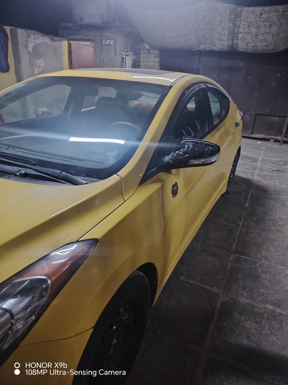 السلام عليكم للبيع موديل 2013 وارد امريكي حادث أمريكا جاملغ وشوية من البنيد وبل عراق شبر بل هلال الخلفي المكينة 1800السياره فول عدة البصمة السعر 90وبيهة مجال  مكان بغداد النهروان ***********
