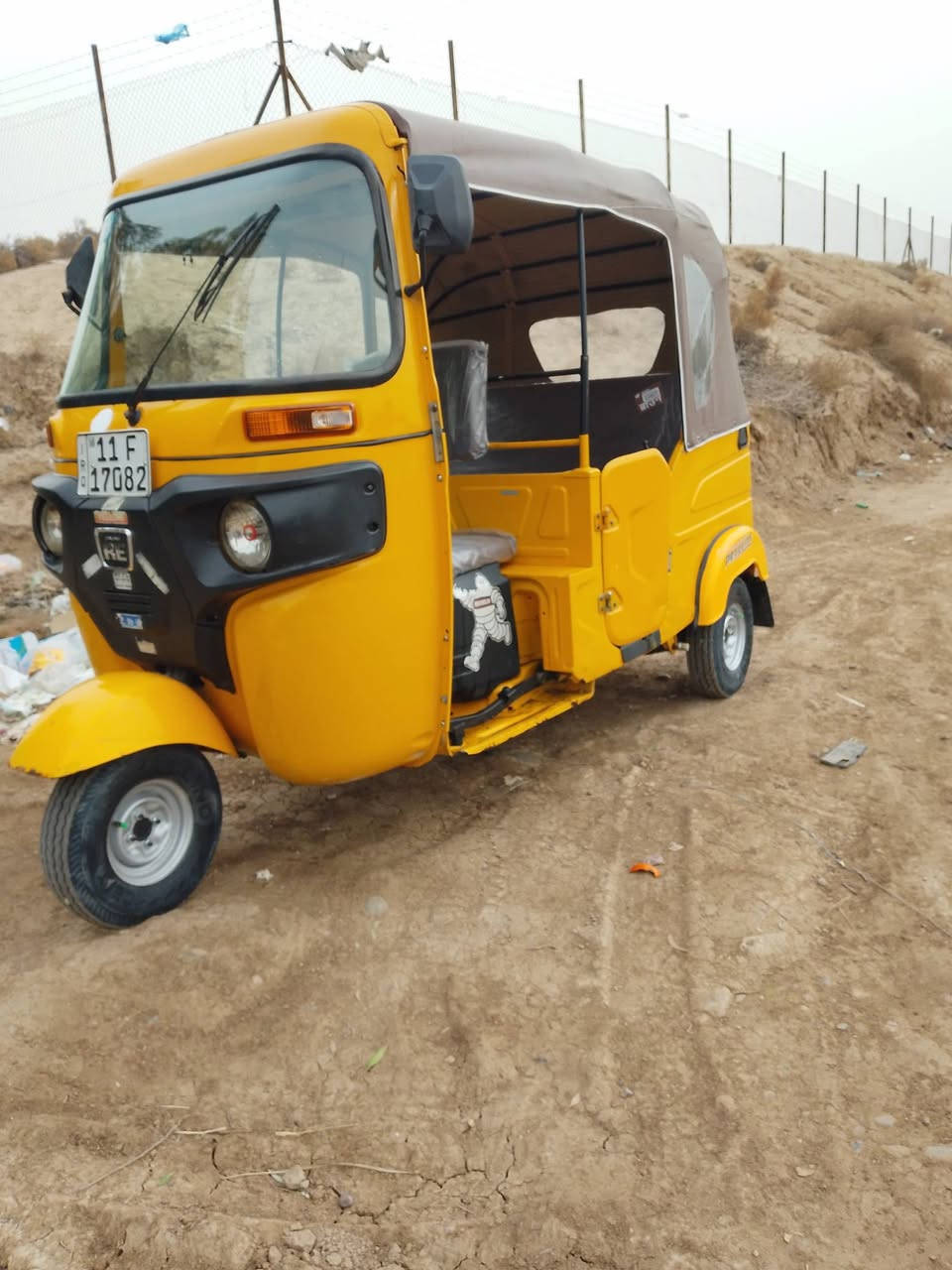 السلام عليكم تكتك للبيع موديل 20021شهر 11رقم بغداد تكتك نضيفه جاهزة خير من الله السعر 7ونص وبيها مجال الطيب عنوان بغداد قرب سيطرة الشعب القديمة الرقم الهاتف ***********
