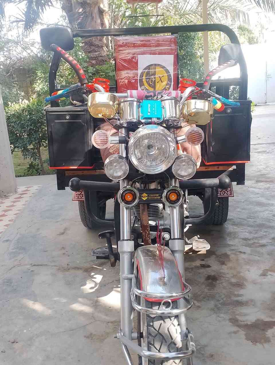 السلام عليكم ستوتة ام الطير موديل 24 أخت الجديد السعر1800وبيهة مجال  ديالى الخالص***********
