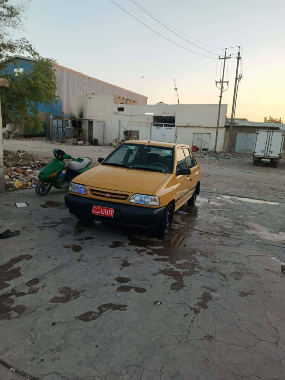 سلام عليكم سايبه موديل 2012 مكانه بابل راعيه ب بغداد عندي مستمسكاته سعر 19 ورقه ***********
