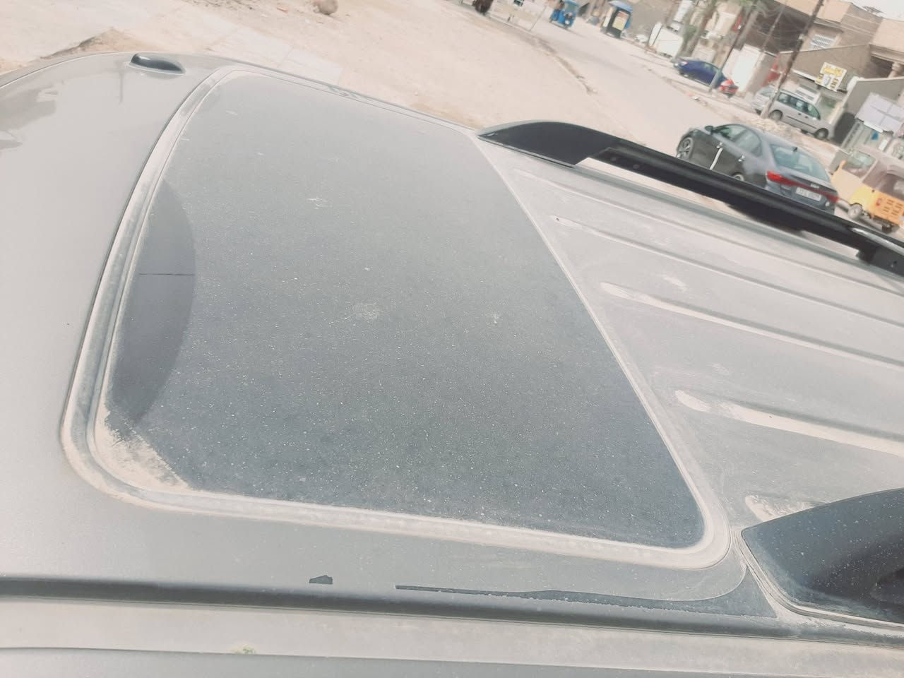 ألسلام عليكم فورد اكس بدشن ٢٠١٢ رقم انكليزي بأسمي تحويل ثاني يوم عنواني بغداد الامين الثانية السيارة جاهزة خير من اللة سعرها ١٢٠ وبيها مجال ماكو هيج سعر وبل عافية عل ياخذها للإستفسار ***********.وات ساب 
***********اتصال 
شوف السوك وتعال ماكو هيج سعر للعلم بيها قطعة وحدة وصندوق كلير فقط وسونار موجود.
