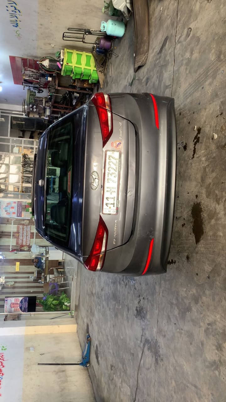 سلام عليكم للبيع سيارة النترا 2017 رقم بغداد دولي سنويه 2030 الون فيلي امريكي كندي حادثها صندوك راجع بارد حته دعاميه بلادية بيها مكانين بارد طارف الباب و طرف جاملغ الخلفي   

سياره لمتد كشنات اماميه خلفيه جلد تدفئه و السايق كهرباء خزن بالباب ٣ وضعيات  يتقدم ويه تشغيل سياره  الستيرن تدفئه كشنات جلد شاشا و سماعات انفنتي يعني اكبر شاشا بالنترا رادارات امامي خلفي جانبي سياقه ذاتيه و تحديد مسار يعني توكف من وحدها بصمة تشغيل ابواب  و فتحة سقف فول تحكم ستيرن شاشه بالدشبول تنطيك العطل تبريد بيانو مناخ منفصل مري قلاب ويه البك صندوق ذكي  ماشيه 140 حقيقي 

 3 وضعيات قيادة  كير محرك مكفول   السعر 145 

سياره تخبل احلى من صور مكانها رمادي ***********
