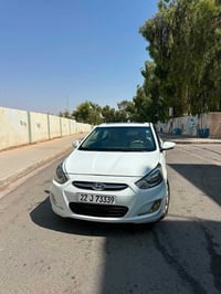 اكسنت مضلع • ٢٠١٤ • مكينة مبدله