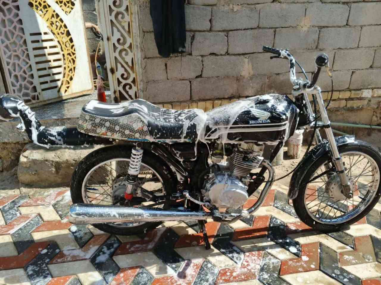 سلام عليكم دراجه 22 كلك. كلك  للبيع  او مراوس  شعندك نزل. دراجه   جاهزه وحلوه ونضيفه ربع ما تذب  عليها ربع سعرها 350 وبيها مجال الشراي ما متواصل ع النت
‏‪***********‬‏ اتصال فقط
