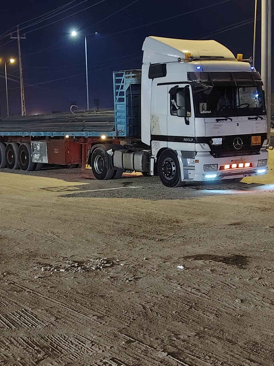 سلام عليكم سياره لبيع ***********
