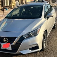 نيسان فيرسا 2022 فئة SV ☆بصمة تشغيل   ☆تبريد تدفئة كشنات   ☆رادارت وحس...