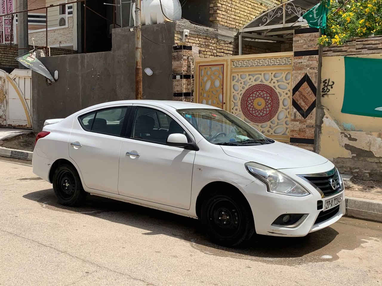 للبيع نيسان سني موديل 23معوقين سياره جاهزه وجديدة ستخدام شخصي ضررها جنطه مكاني ناصريه مركز. سعر ١٠٠وبيها مجال بسيط للشراي.  ***********
