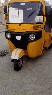 تكتك 19 ليموني مرقم سنويه الكشر مكفول فقط خياس معمر المحرك مفتوح تكتك جاهزه مال جناي ما ناقصه شي كهربائيات تراي فول كبل للشارع السعر 5 و600 وبيه مجال قليل للشراي المكان العماره حي العسكري ***********
