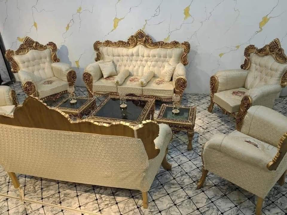 تخفيضات ✅✅✅
جميع الوان موديلات الريزين بسعر خيالي موجود فقط لدى معرض الريان 🤩❤👑🔱  ( السعر 900 الف )
موديل الزنجيل بسعر ( 900 الف )
تخم ملكي ريزين ١٠ مقاعد منشأ ايراني 
يتكون من ٢ ثلاثية - ٢ كراسي - ١ ثنائية 
مع سيت طبلات هدية و سيت كوشات وايضا والتوصيل مجاني لجميع محافظات العراق للحجز والاستفسار مراسلة الصفحة أو الاتصال على الرقم التالي ***********
