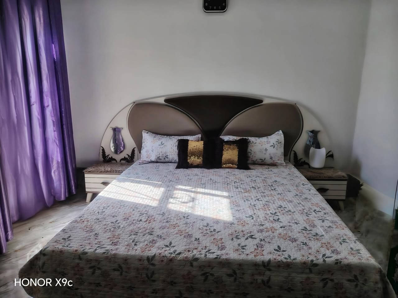 هلو بنات عدي هاي الغرفه بعدها نضيفه اريد ابيهعا  سبب البيع انتقال لغير محافضه سعرها 350قفل  وباقي التفاصيل خاص


**إذا كنت صاحب هذا الإعلان وتريد حذفه لأي سبب، رجاءا أرسل رسالة إلى الدعم الفني**